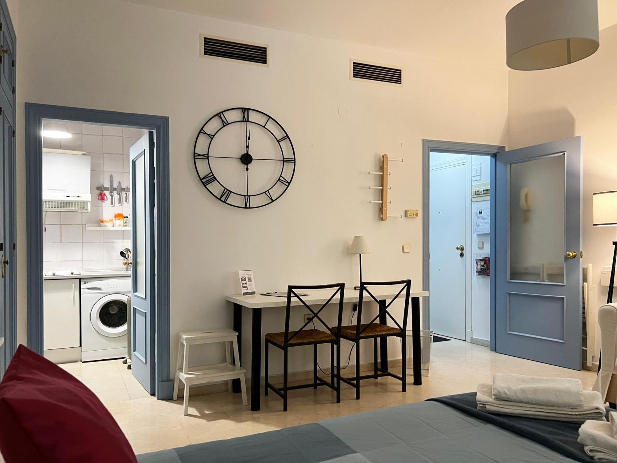 Estudio Suite San Vicente - Aloha Sevilla Kültér fotó